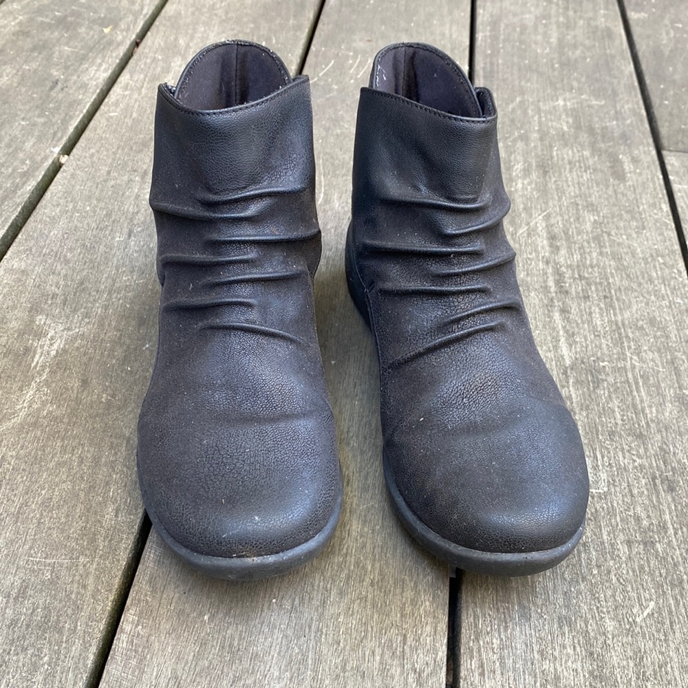 Clarks booties